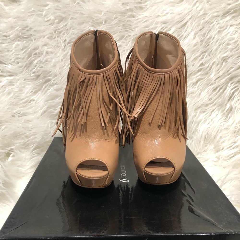 Used Boutique 9 Booties